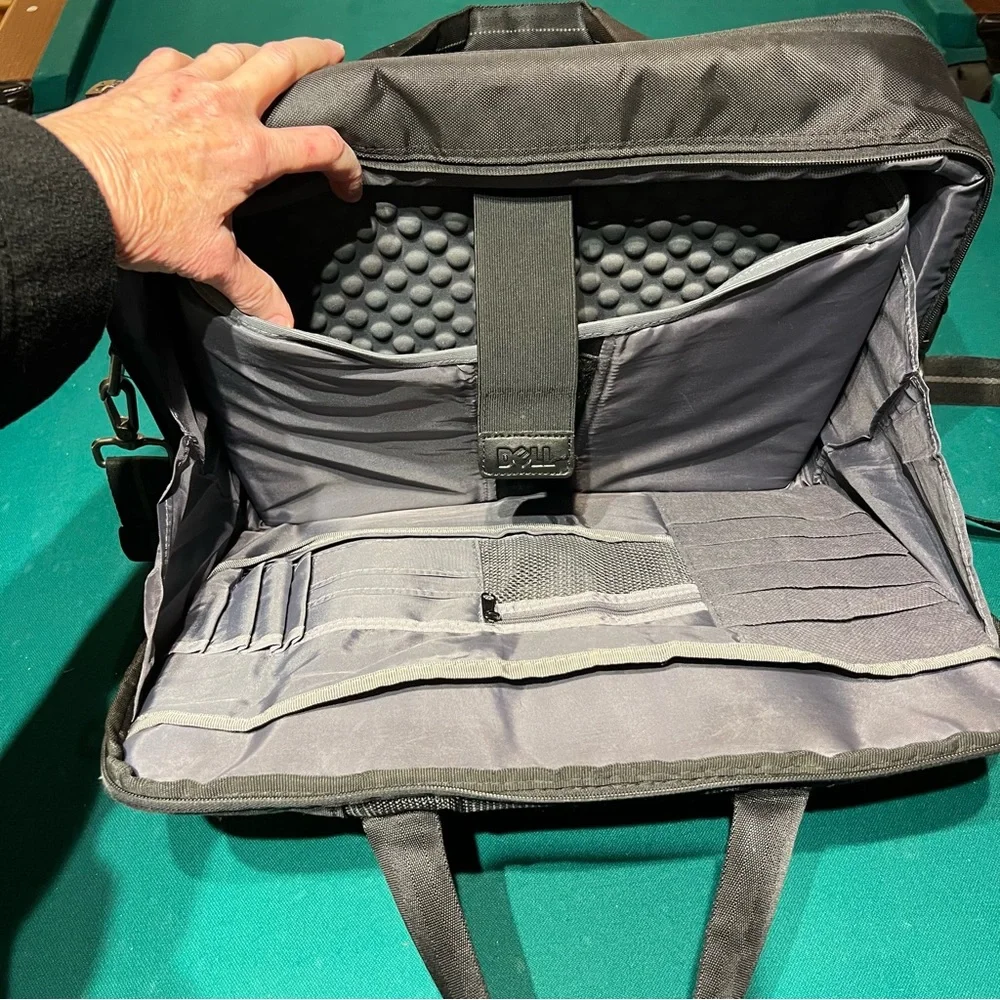 Dell Laptop Briefcase-messenger style, with heavy adjustable shoulder strap